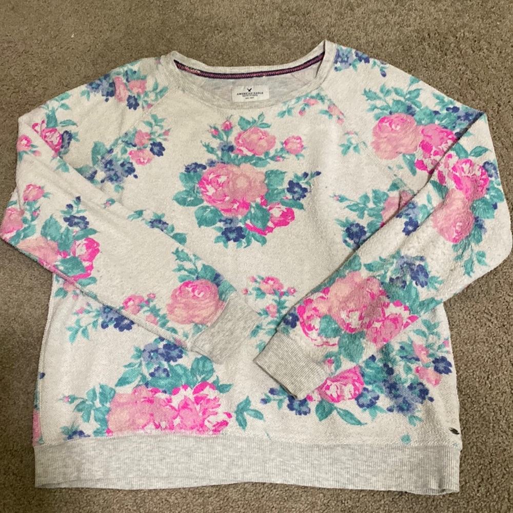 American Eagle floral sweatshirt size L
